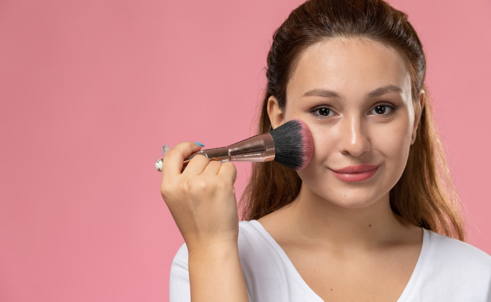 Rubor líquido: usos y aplicación de la tendencia más viral del verano