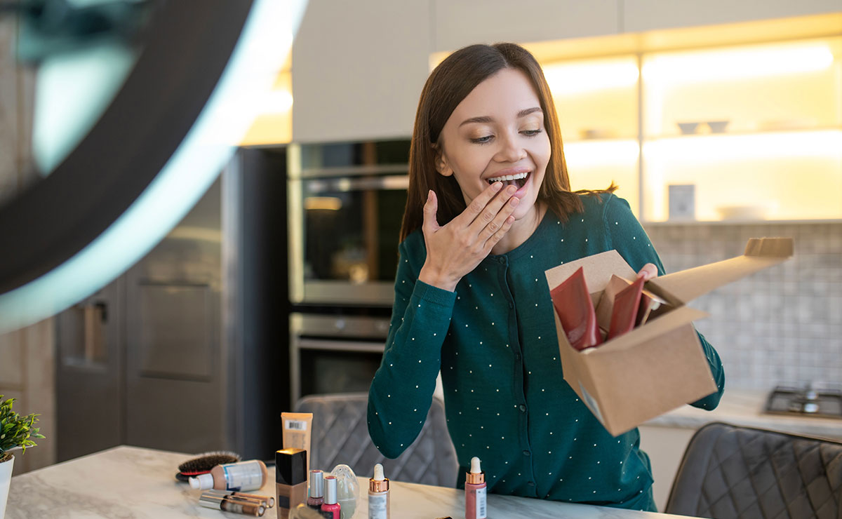 Regalos que Deslumbran: Top 5 de Paletas de Maquillaje para regalar en  Navidad