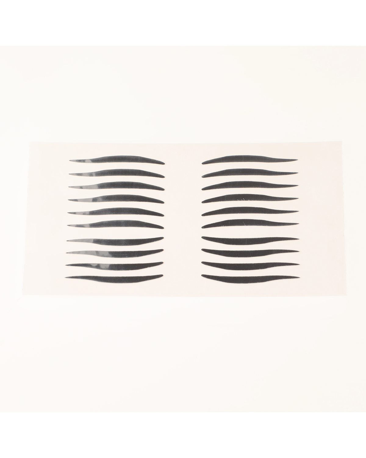 Dazzliner Chrome / Face Lace by Phyllis Cohen