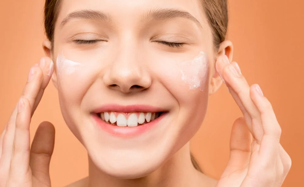 ¿Cómo preparar la piel antes del maquillaje?