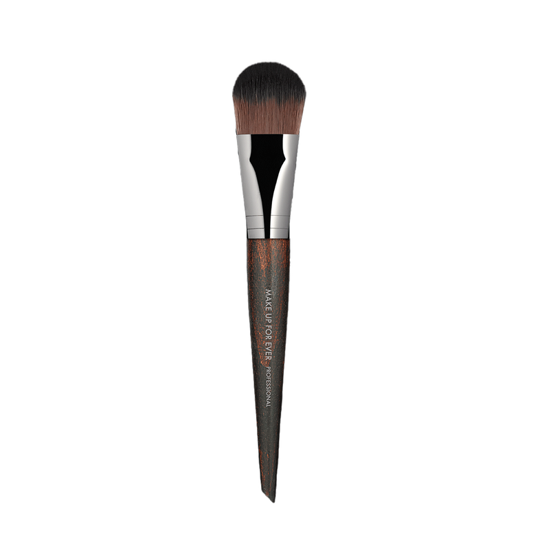 Foundation Brush 106 Medium