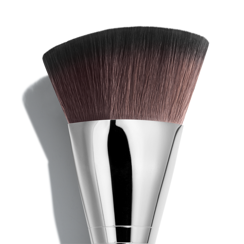 HD Skin Foundation Brush 109