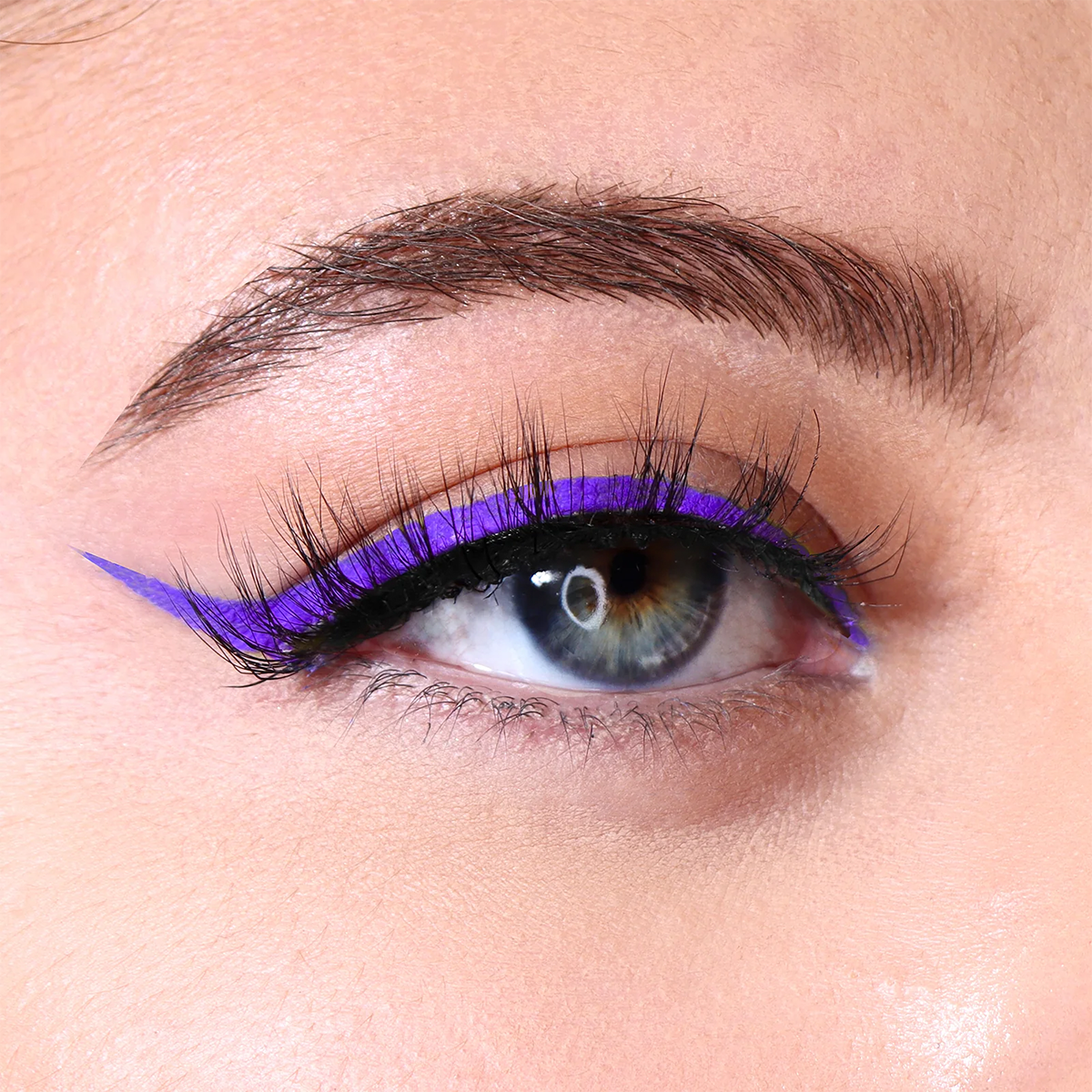 Eye Catching Dip Liner 5, Purple