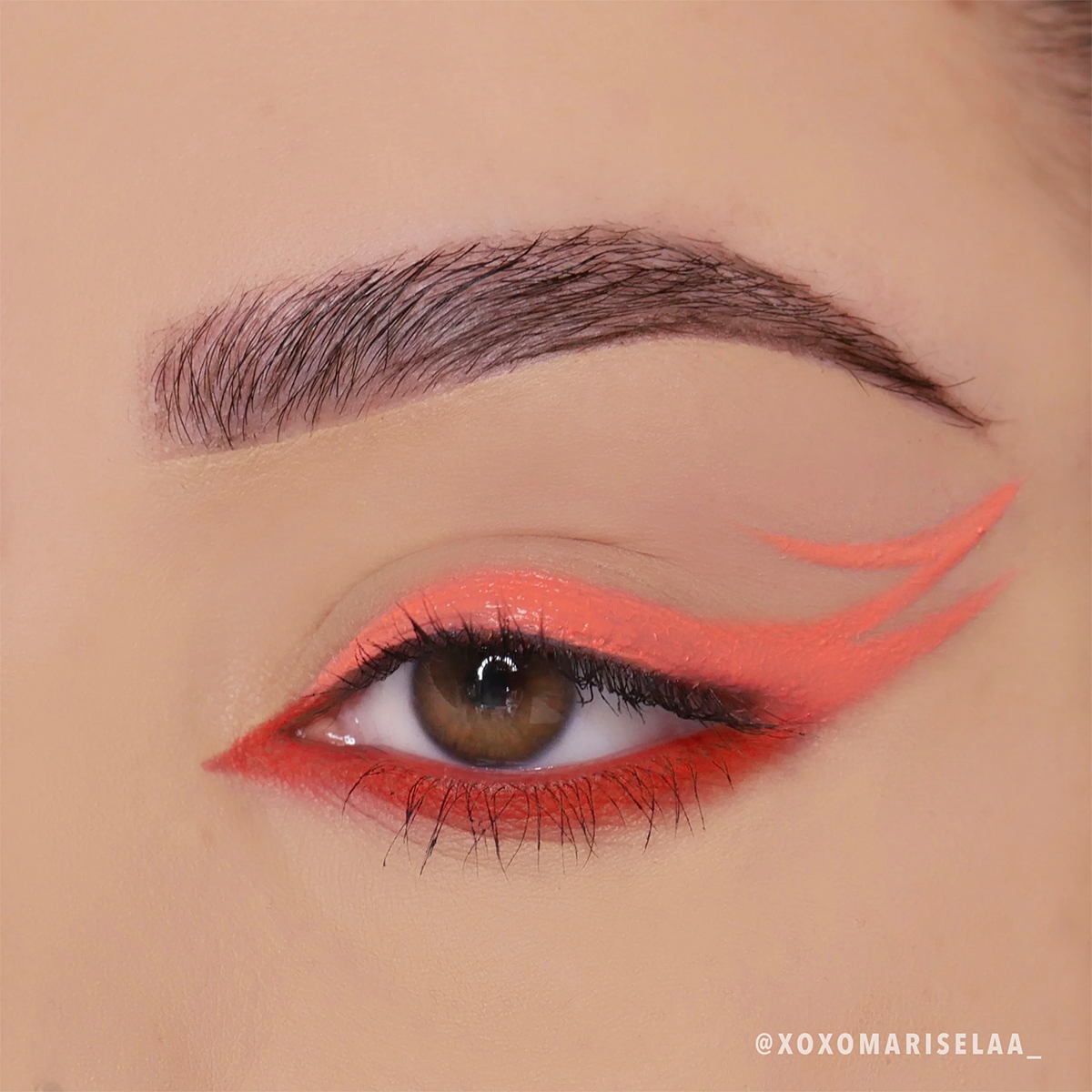 Statement Gel Liner- 11, Orange