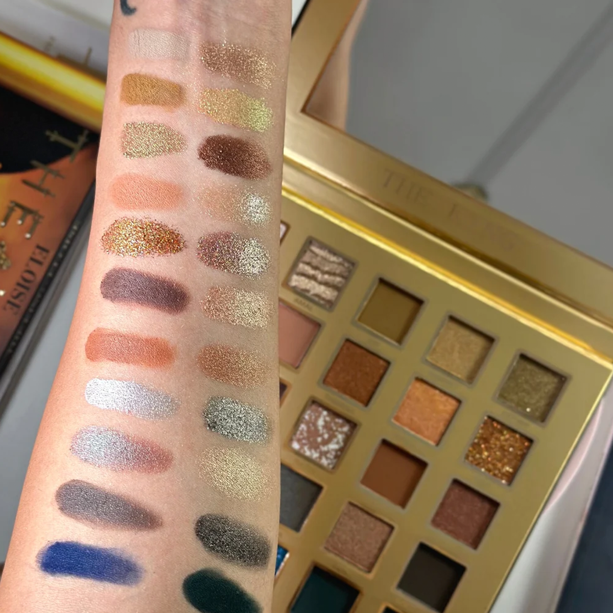 The King Eye Shadow Palette