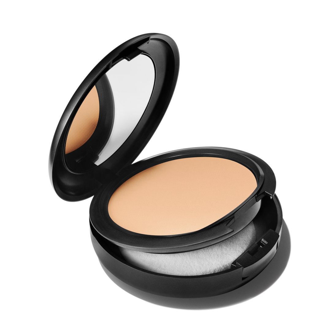 NC35 Studio Fix Powder Plus Foundation