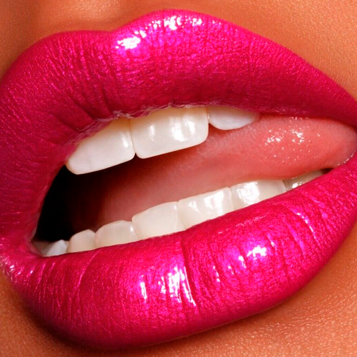 Metal Lip Gloss Lurk